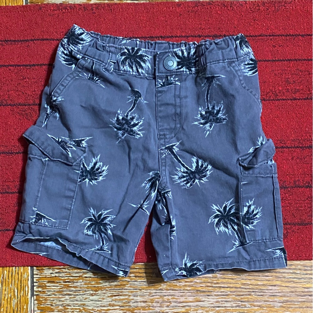 Palm tree pattern shorts 100% cotton
